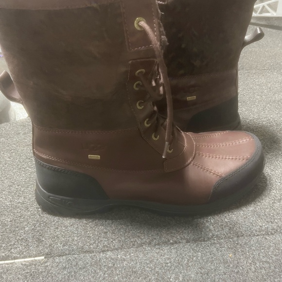 UGG Waterproof Snow Boots - Picture 8 of 8